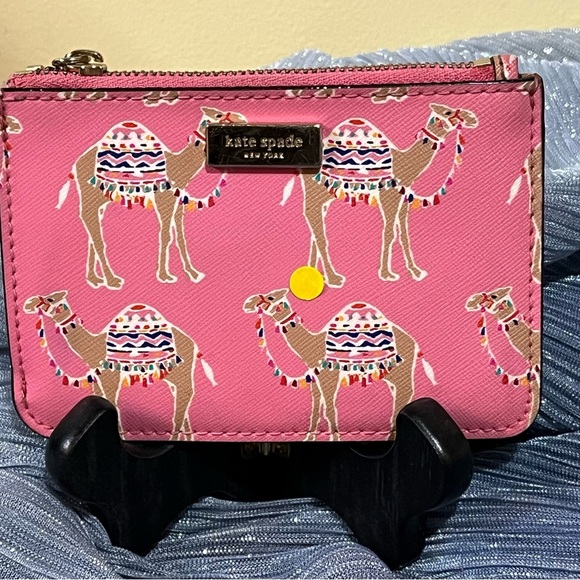 kate spade Handbags - Kate Spade Camel Party Bitsy CoinPouch